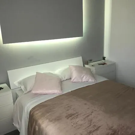 فندق مبيت وإفطار Fc Relais 2*