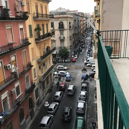 Fc Relais לינה וארוחת בוקר נאפולי