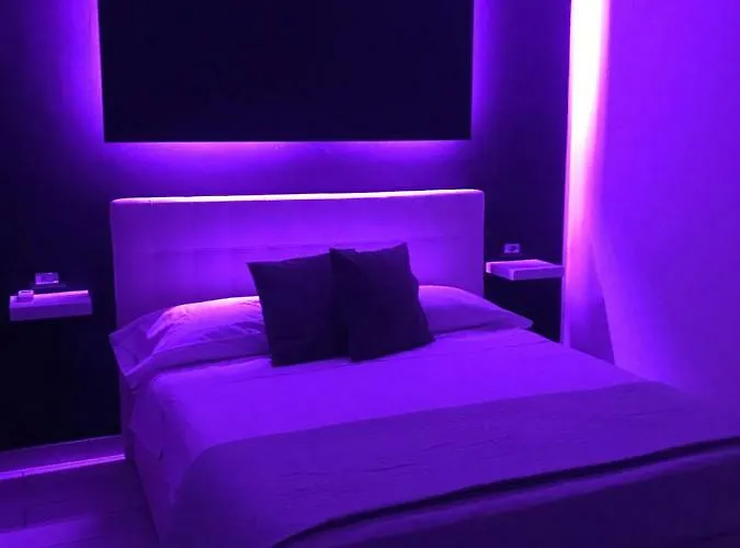 Fc Relais Bed and Breakfast Νάπολη