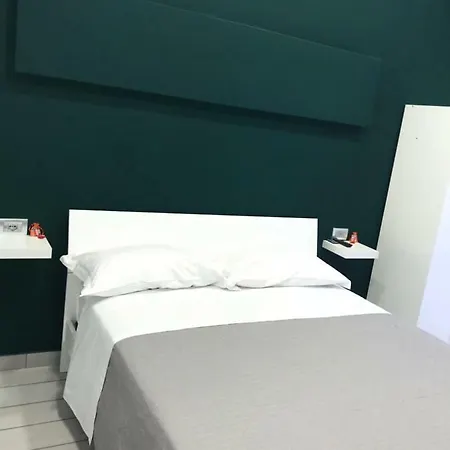 Fc Relais Naples